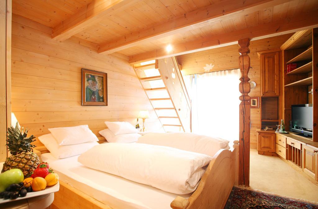 Rosis Sonnbergstuben Hotel Kitzbühel Værelse billede