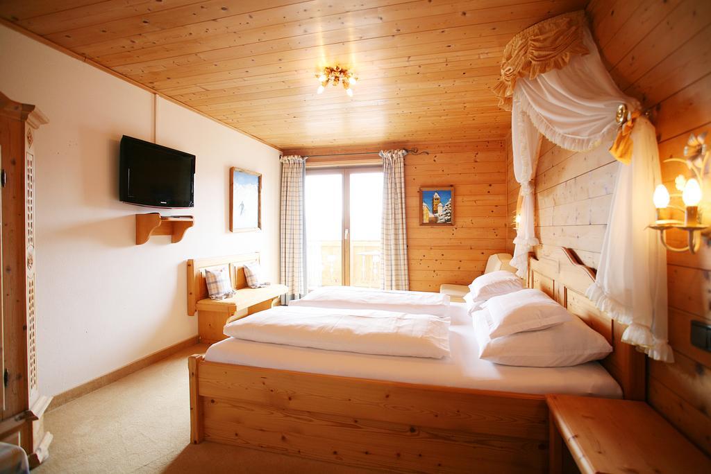 Rosis Sonnbergstuben Hotel Kitzbühel Værelse billede